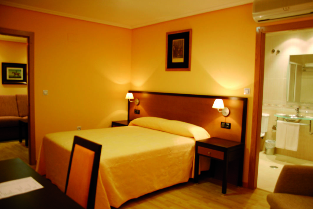 Aparthotel Arenteiro Carballino Quarto foto